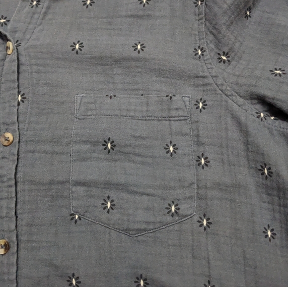 (2/$25) Sonoma high low button up long sleeve blouse grey 100% cotton - Picture 4 of 15